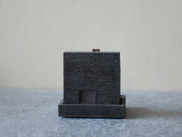 Motif - COTTAGE INCENSE POT ( SUMI ) / 黑灰款 7