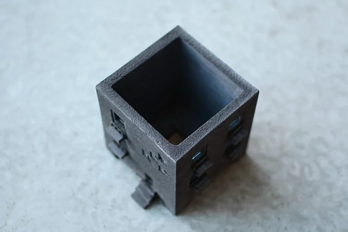Motif - MANSION PLANTER ( SUMI ) / 黑灰款 3
